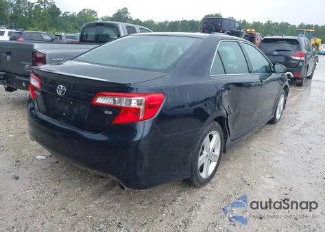 2012 Toyota Camry Se z USA, uszkodzony, nr VIN 4T1BF1FK6CU102076